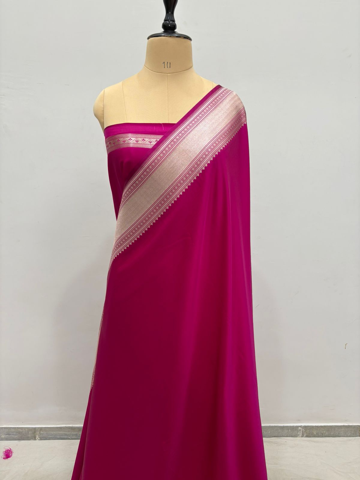 banarasi katan soft saree  copur zari