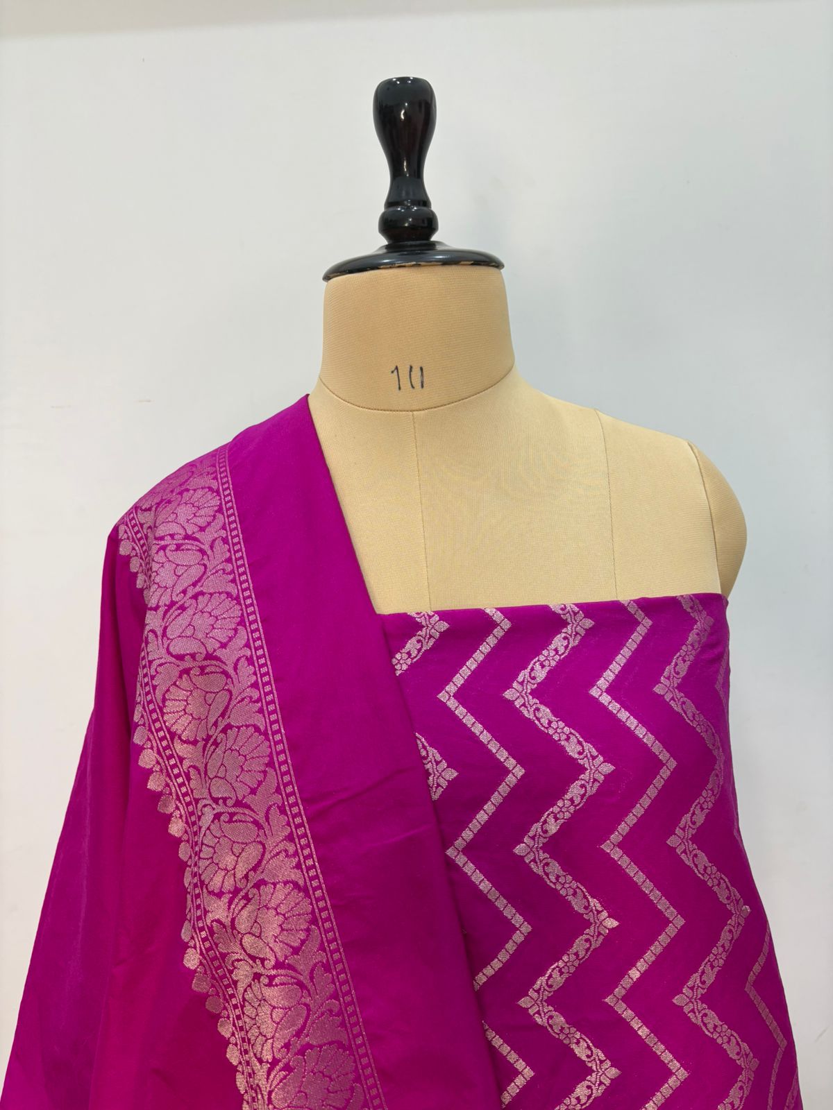 banarasi katan dupian suit color rani zari water