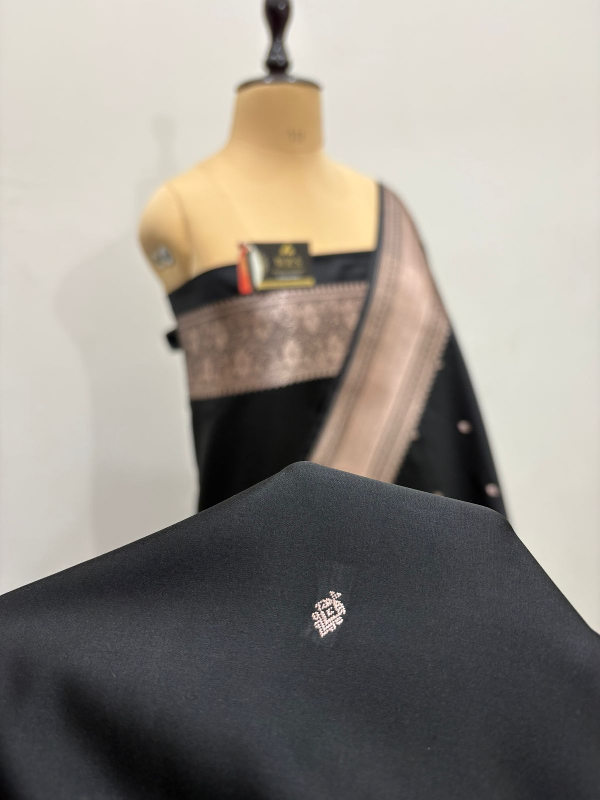 banarasi katan masroom silk black lite copur zari