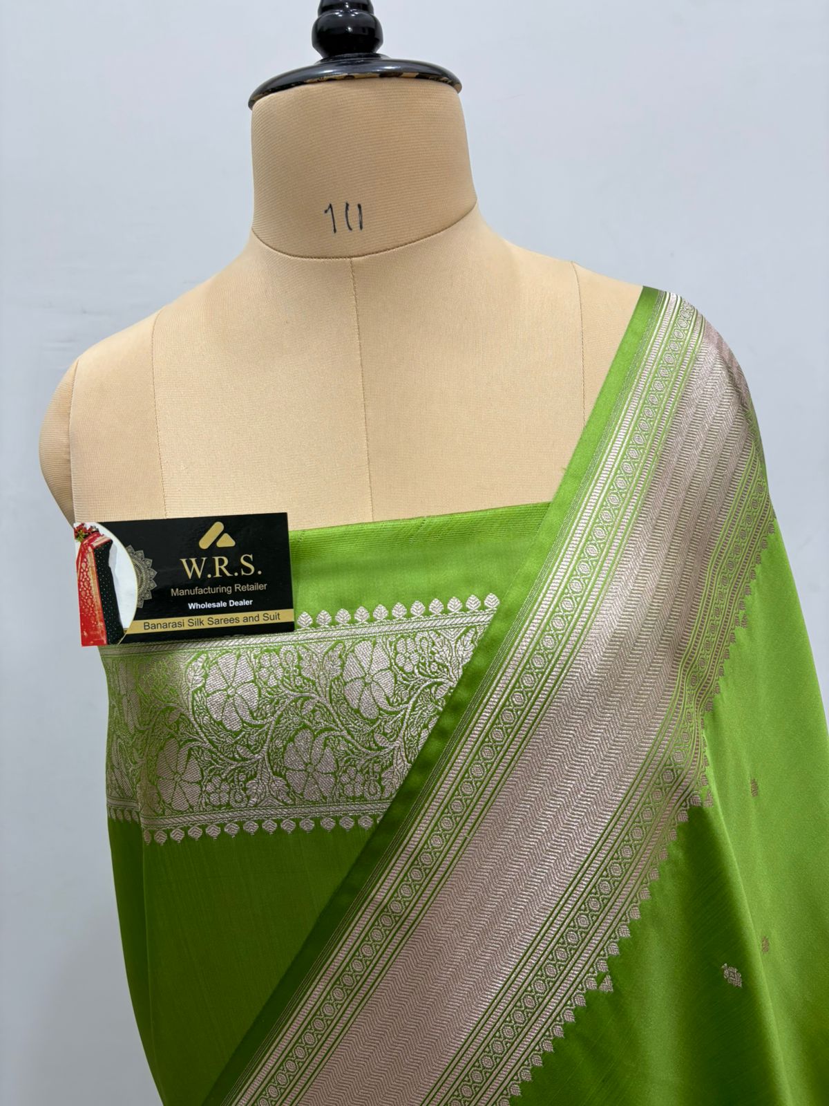 banarasi katan masroom silk pista lite copur zari