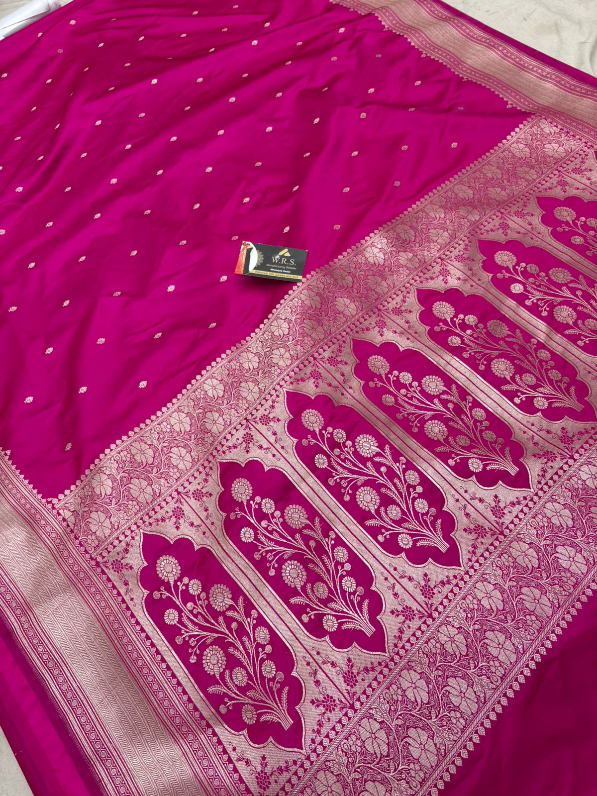 banarasi katan masroom silk rani  buti lite couper zari