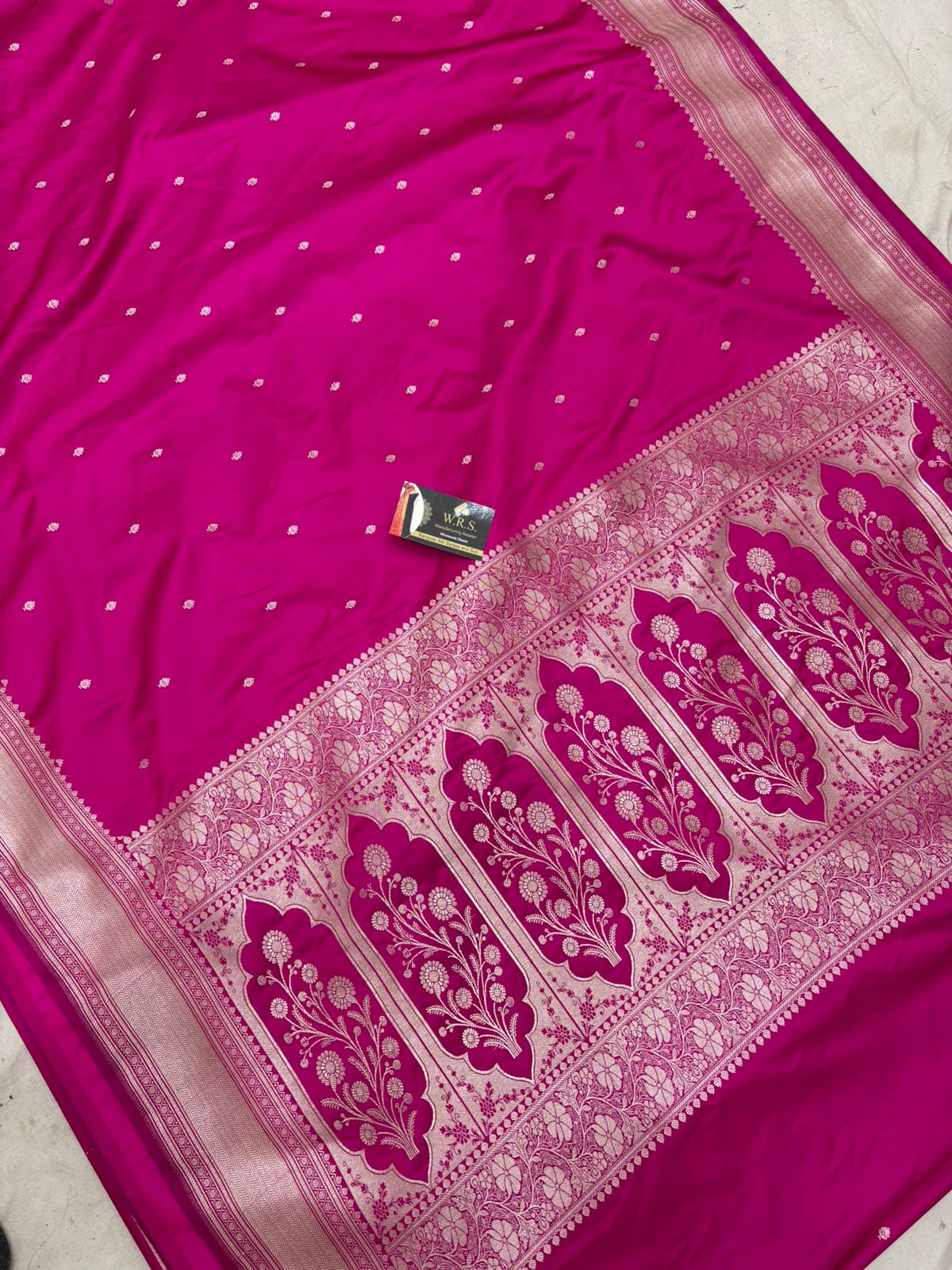banarasi katan masroom silk rani  buti lite couper zari