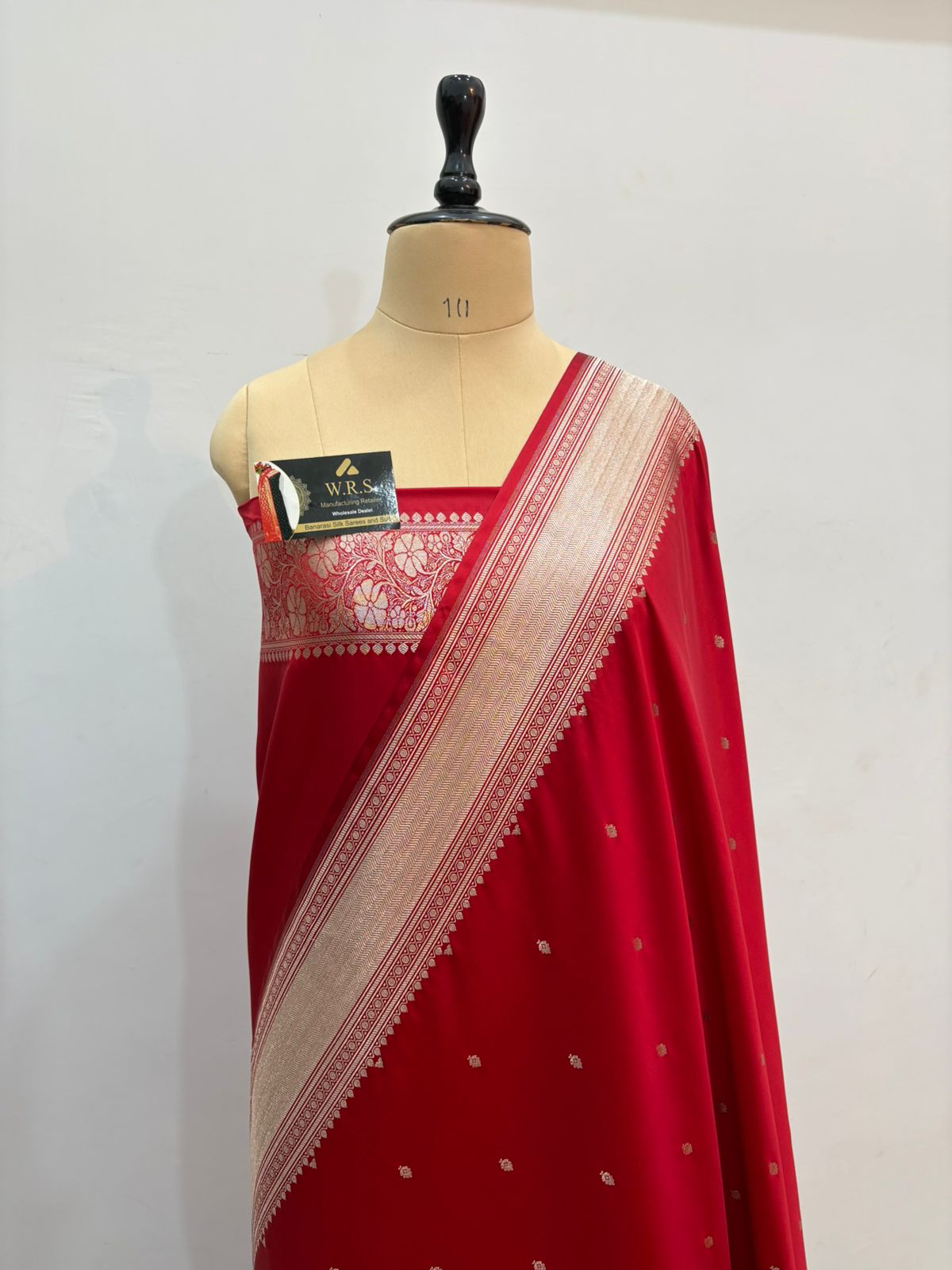 banarasi katan silk  masroom Red booti copur zari