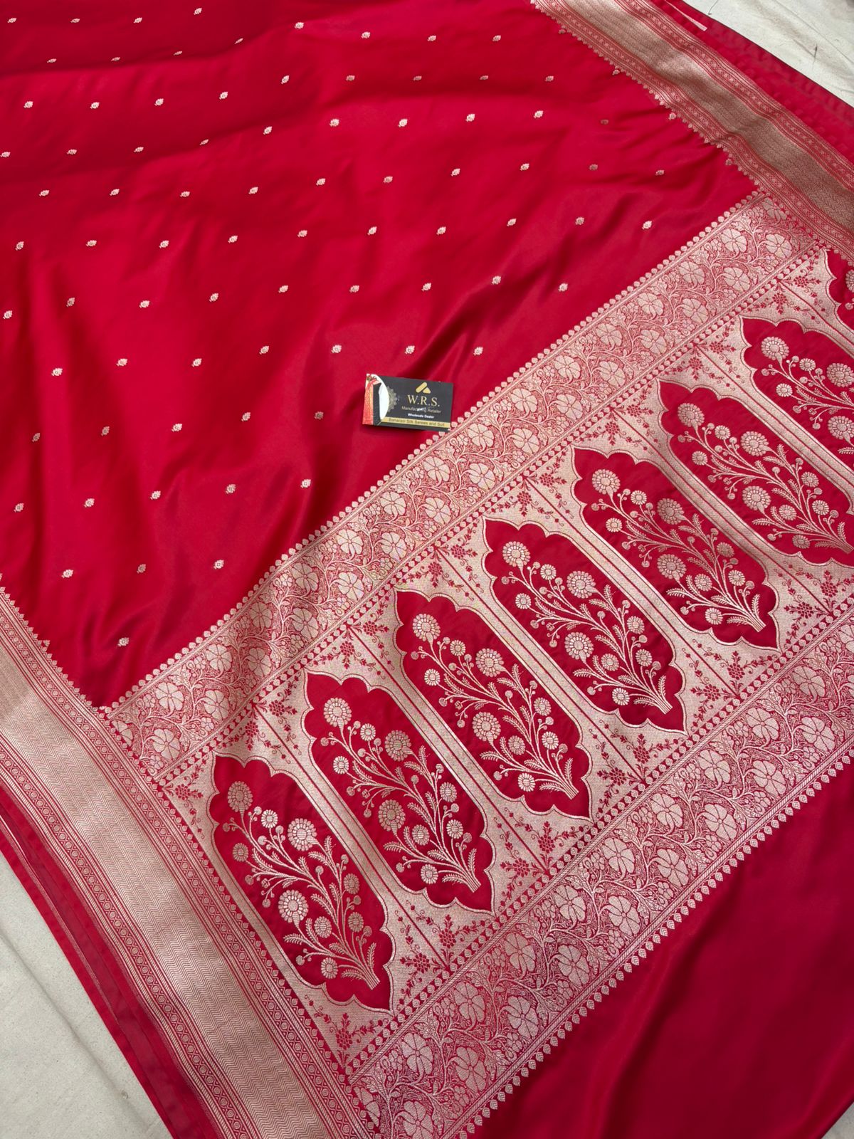 banarasi katan silk  masroom Red booti copur zari
