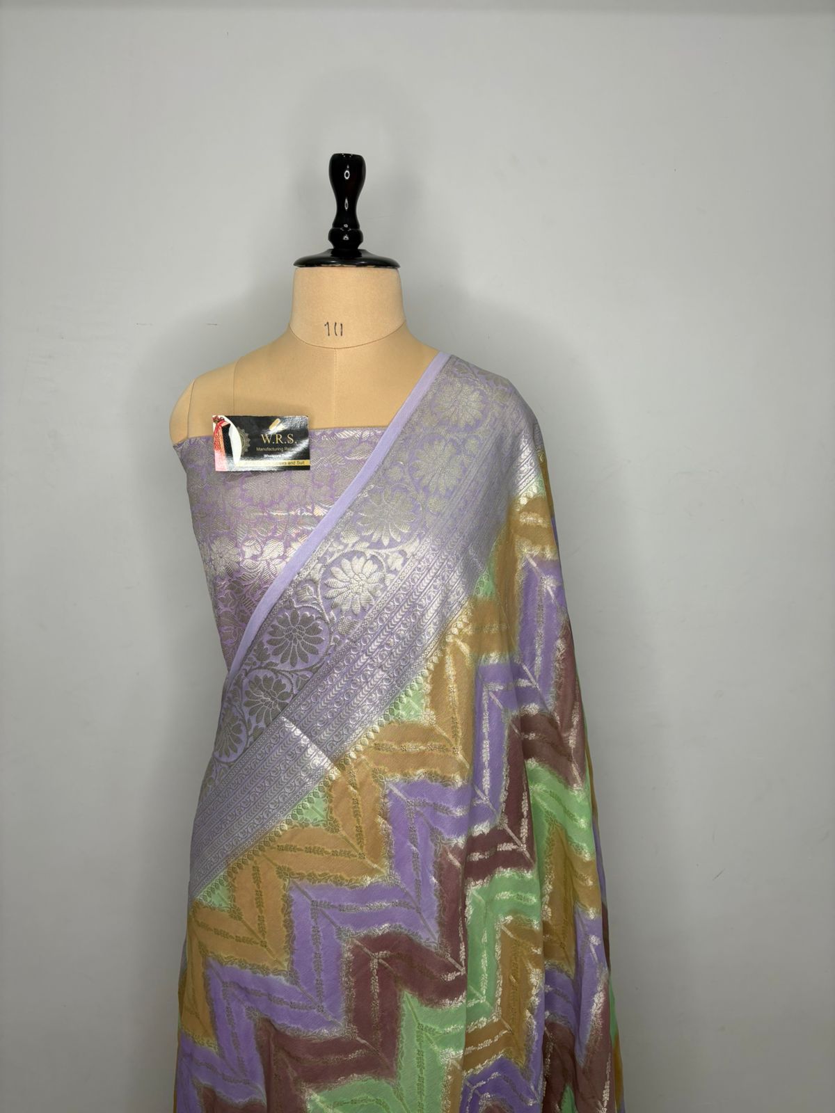 banarasi saree gic gec color  multi