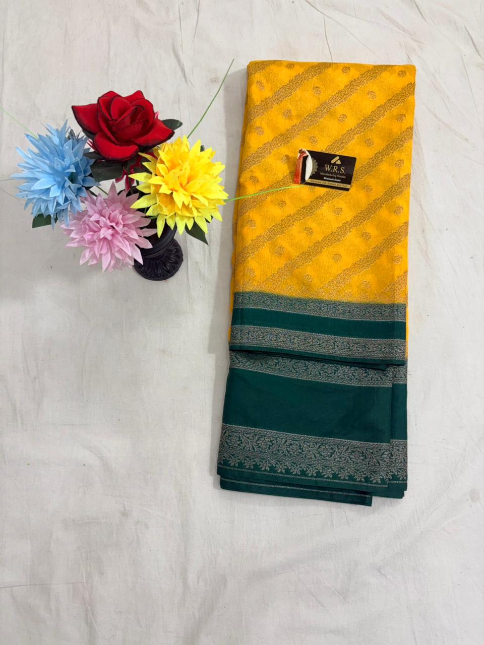 gold bottie green banarasi silk saree ada booti