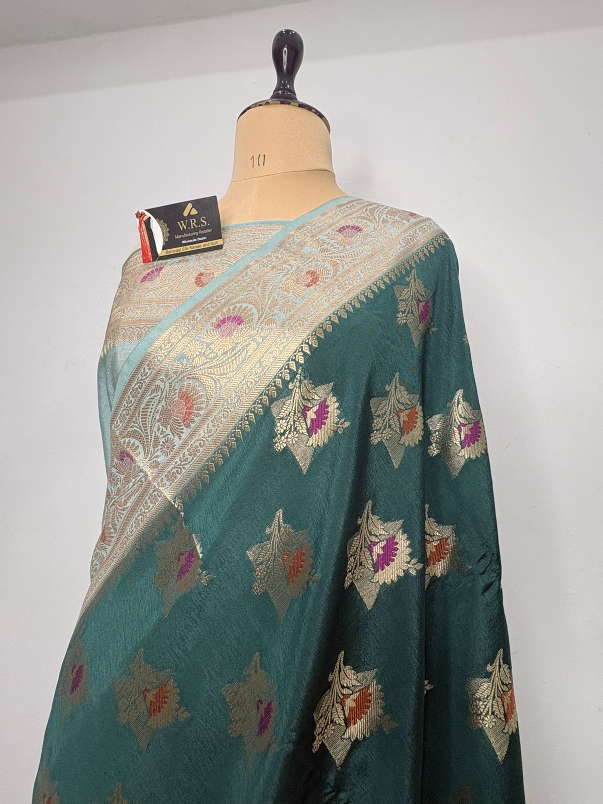 Katan doopiyan silk alfi minedar gold water zari