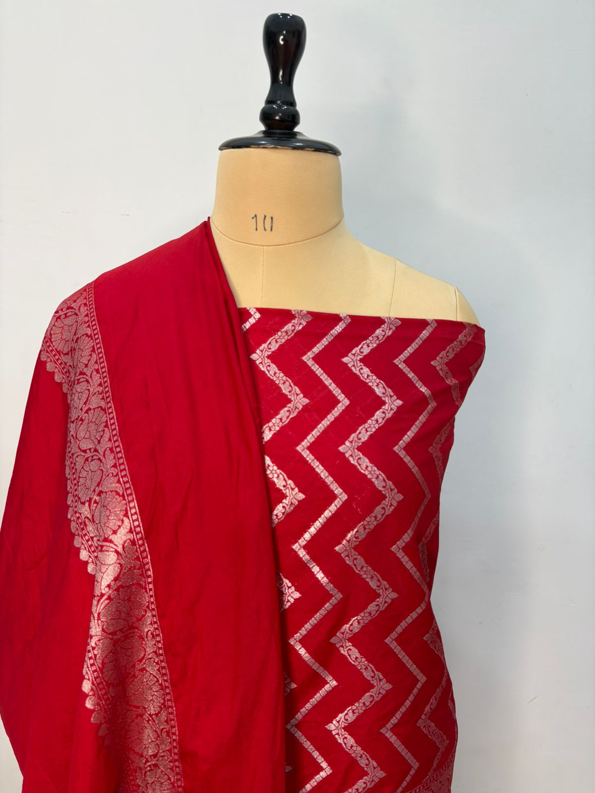 katan georgatte suit