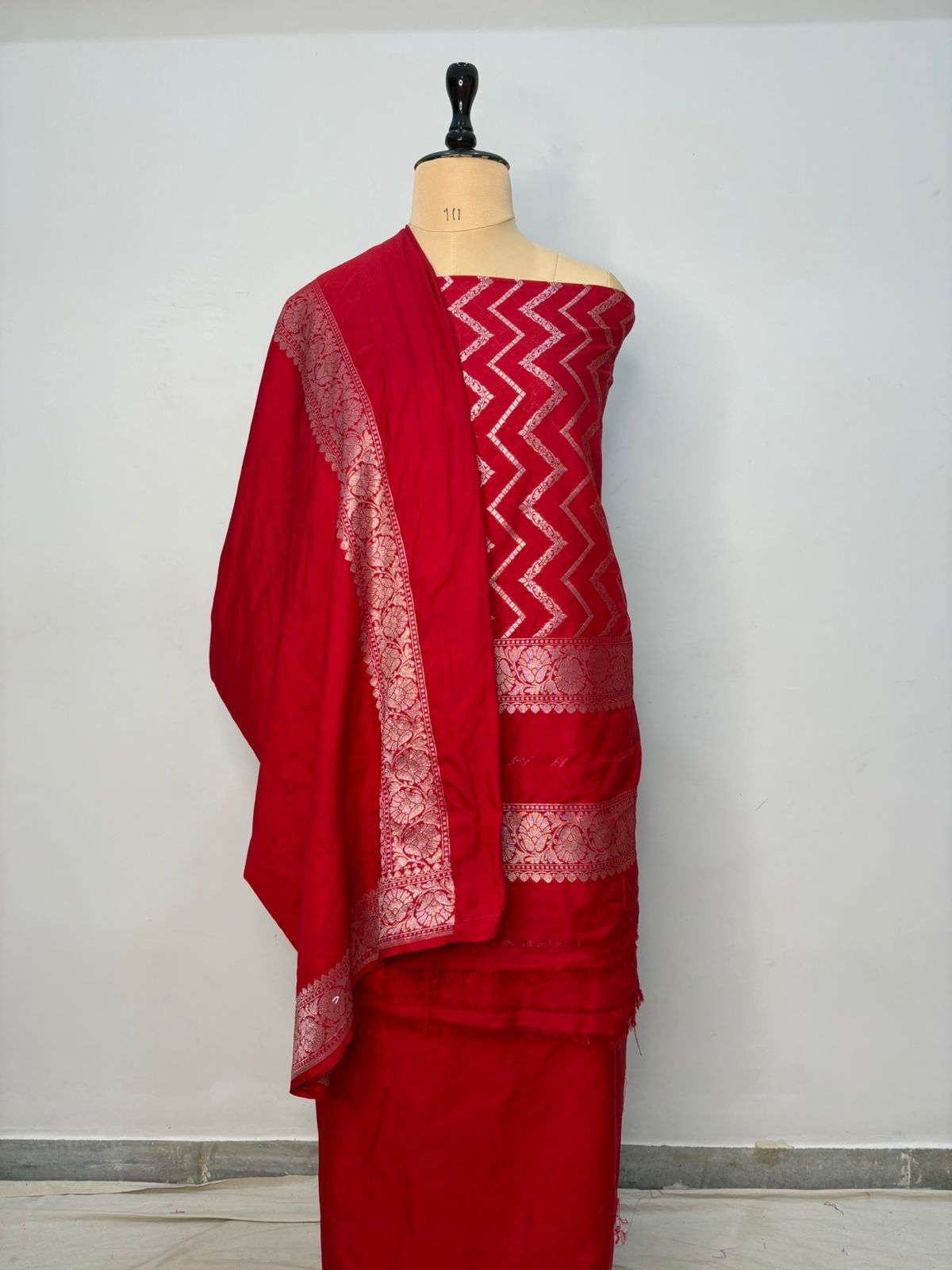 katan georgatte suit