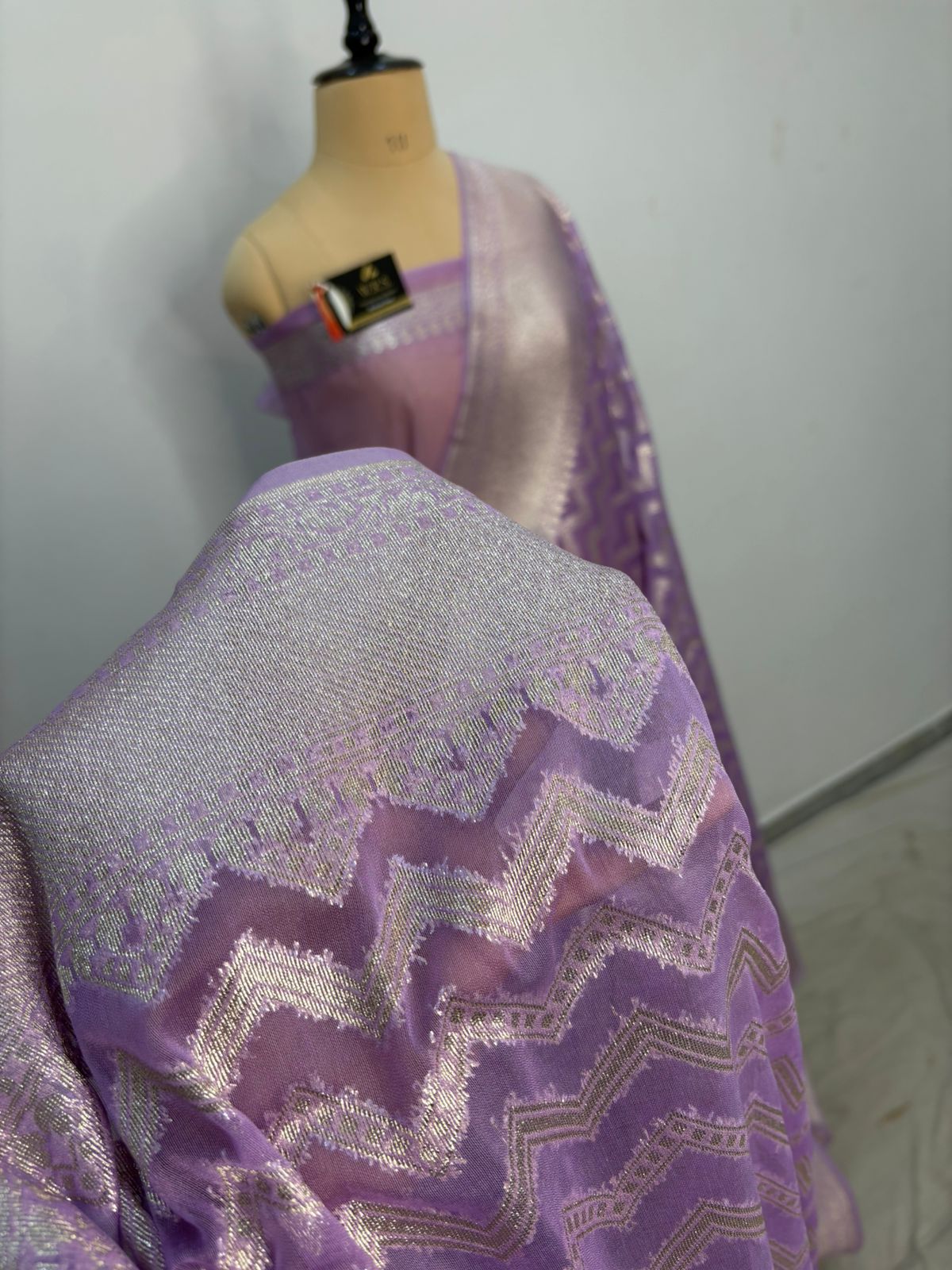 lawander katan silk saree  silver zari