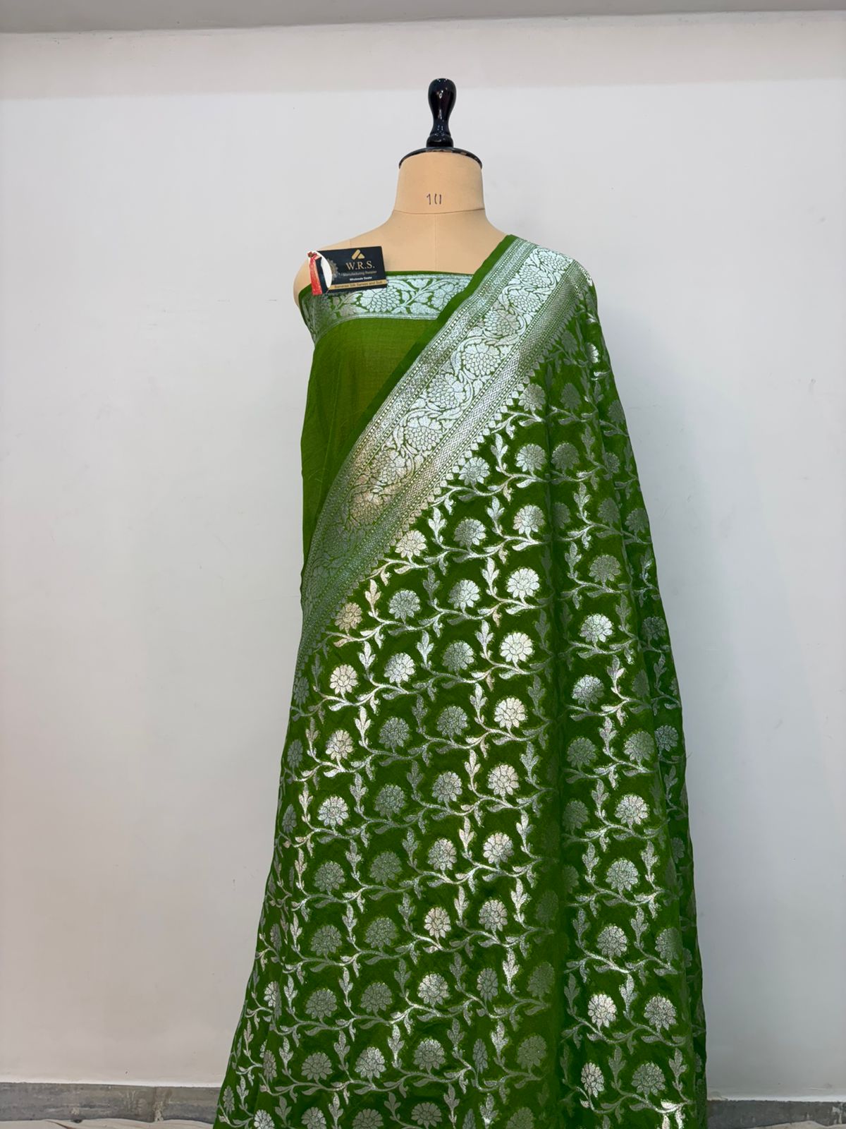 Mehandi katan banarasi silk saree kalna aanchal silver zari