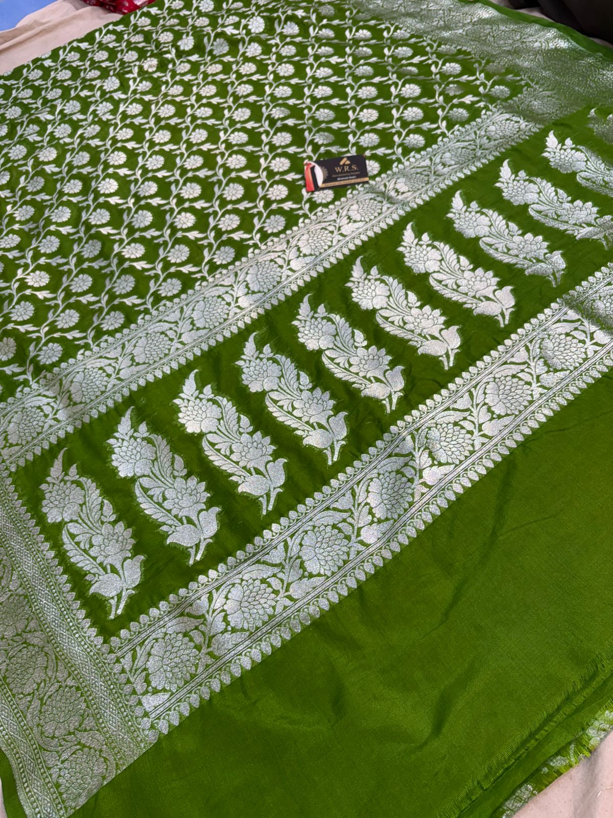 Mehandi katan banarasi silk saree kalna aanchal silver zari
