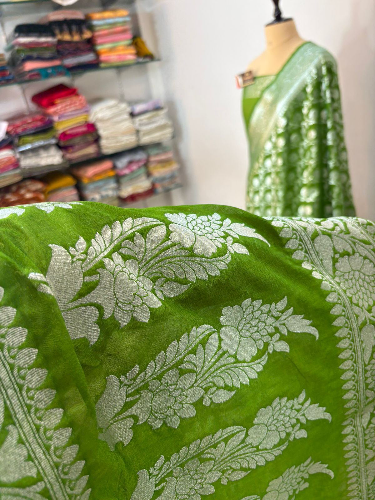 Mehandi katan banarasi silk saree kalna aanchal silver zari