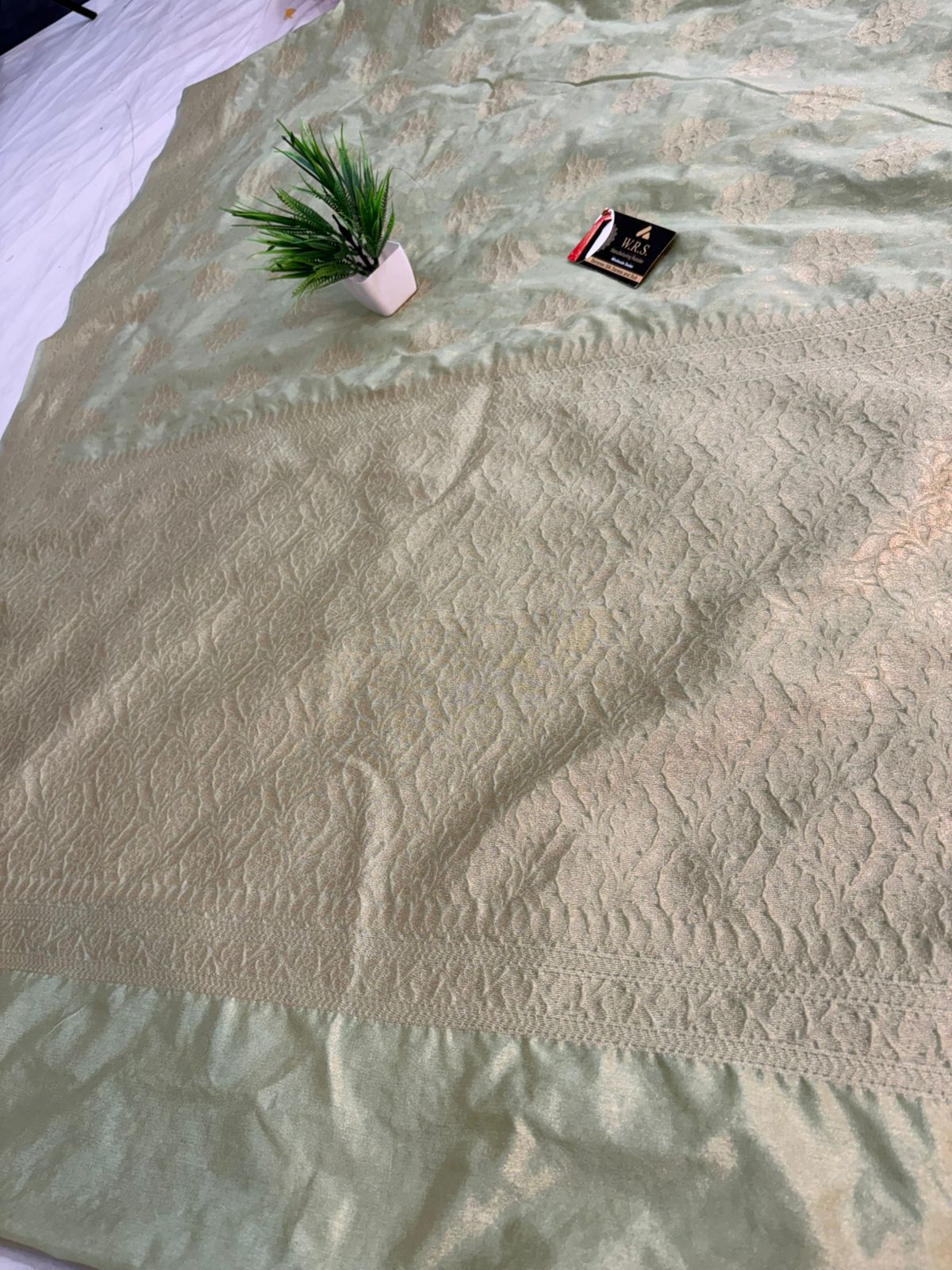 rani soft dupian saree lite water zari