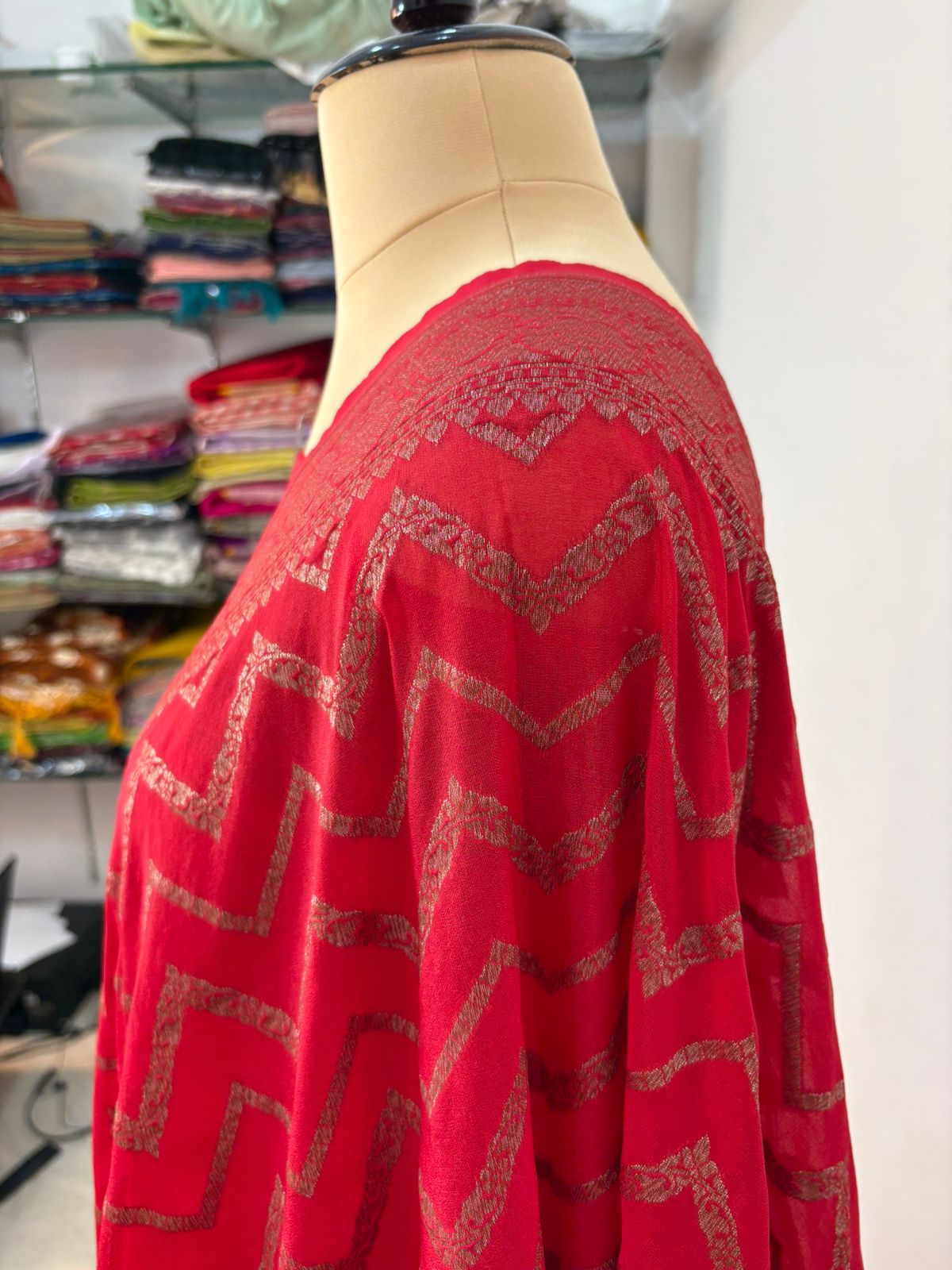 Red katan banarasi silk saree black zari gick geck