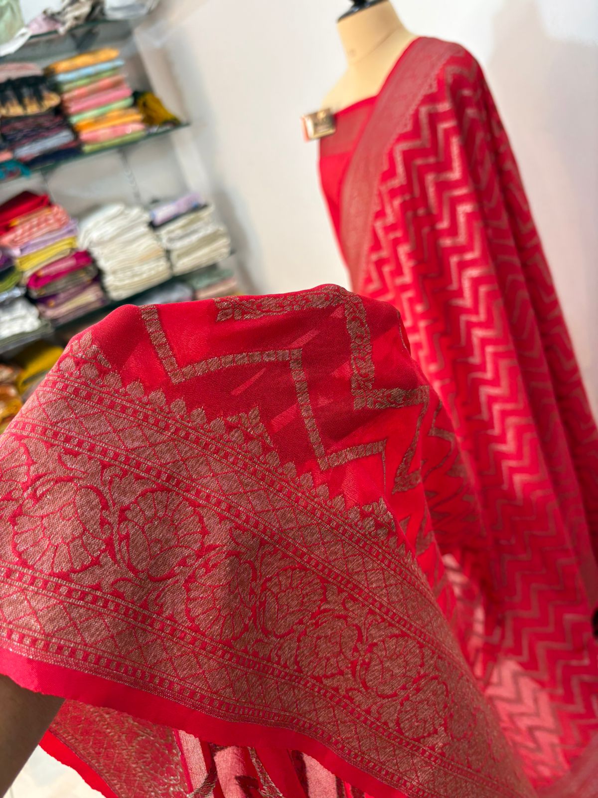 Red katan banarasi silk saree black zari gick geck