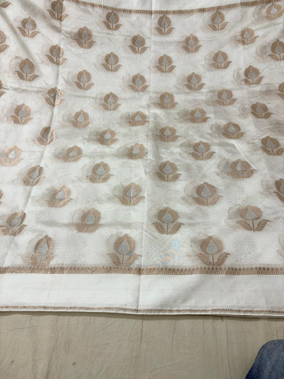 white minedar buta banarasi silk saree