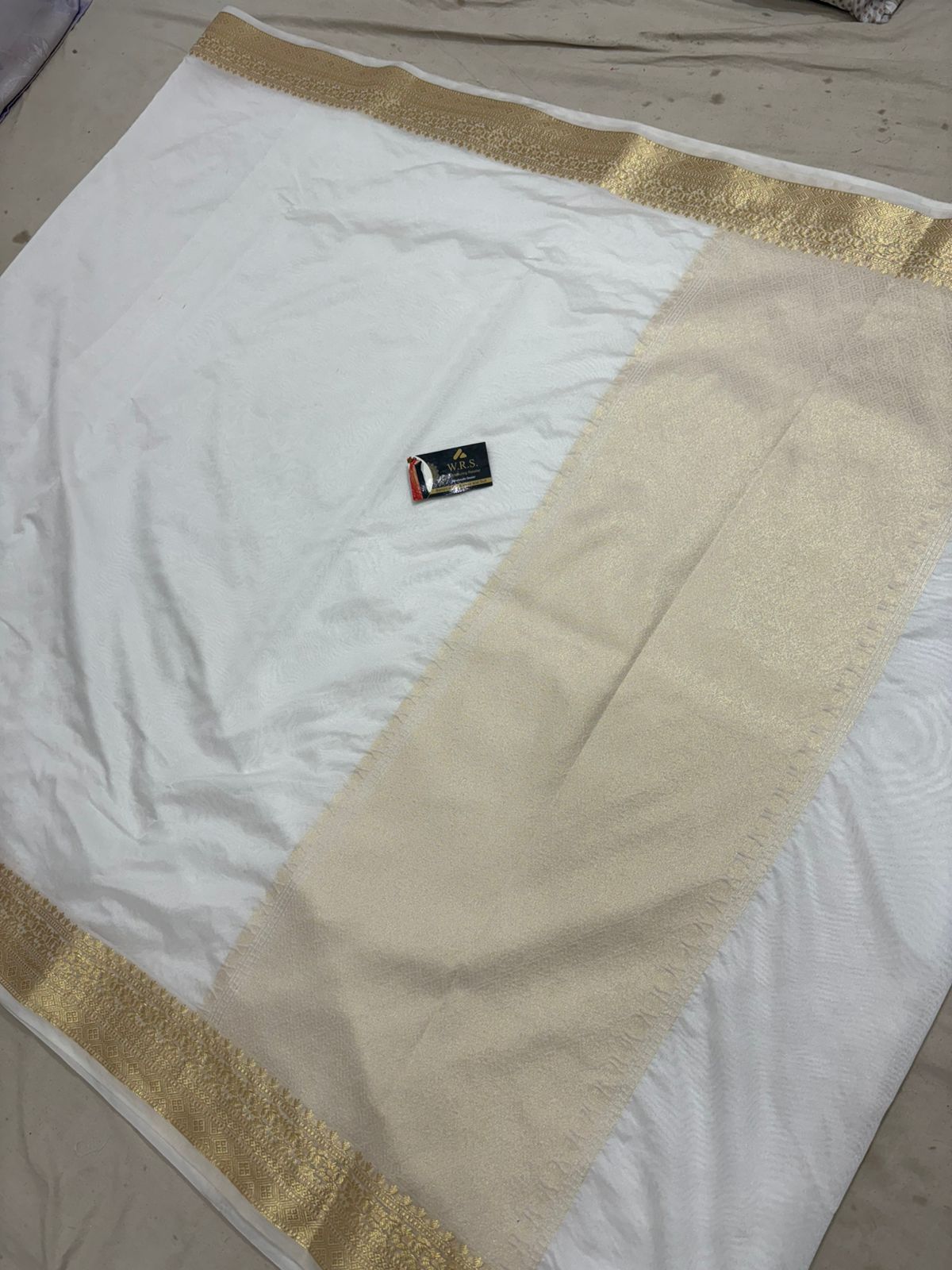 white viscous banarasi saree